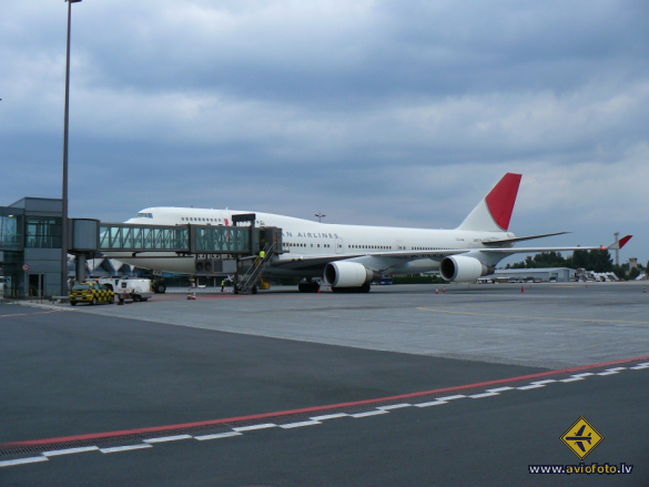 Boeing 747-446